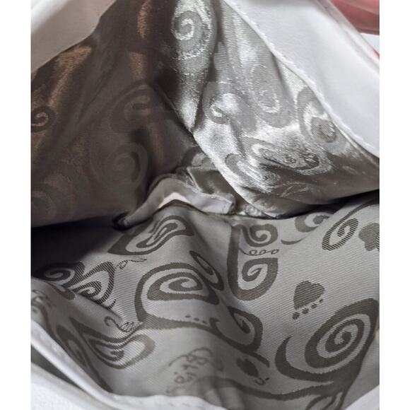 Brighton Fashionista Chic Fashion Art Paris Wallet Love Snap Closure Card Slots - Picture 12 of 13